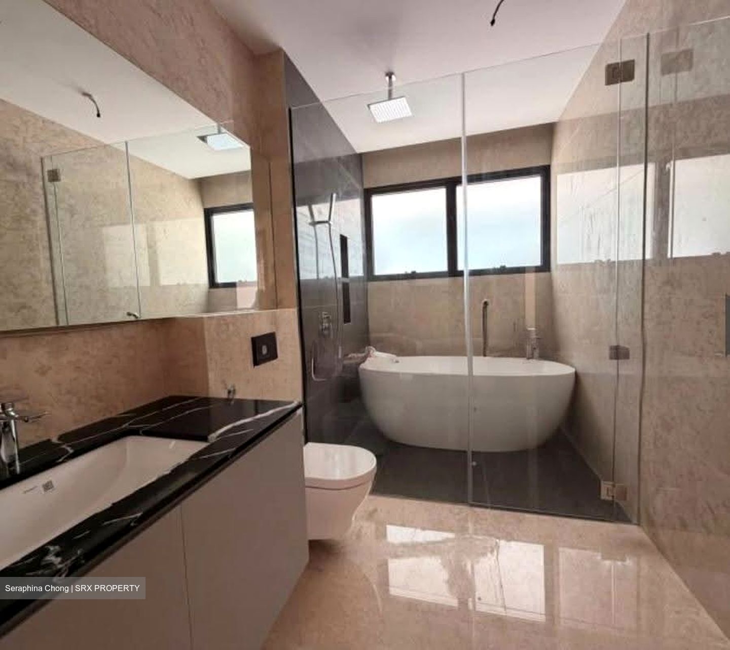 Hillview Villas (D23), Terrace #608456101